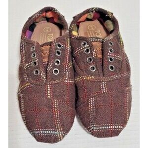 TOMS lace up slip on sneaker flat shoe brown plaid women's size 6